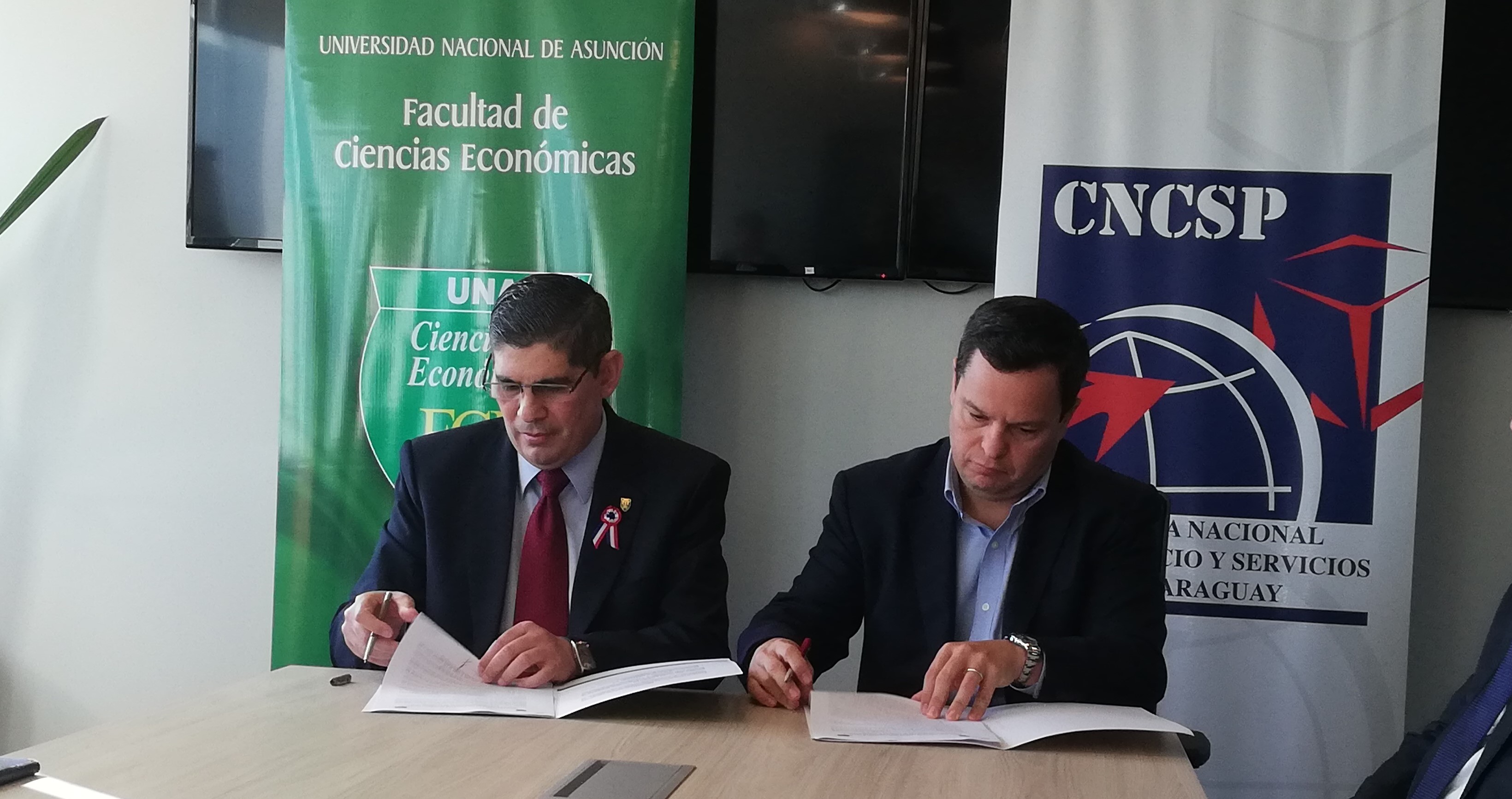 Firma de convenio con la Facultad de Ciencias Económicas de la UNA